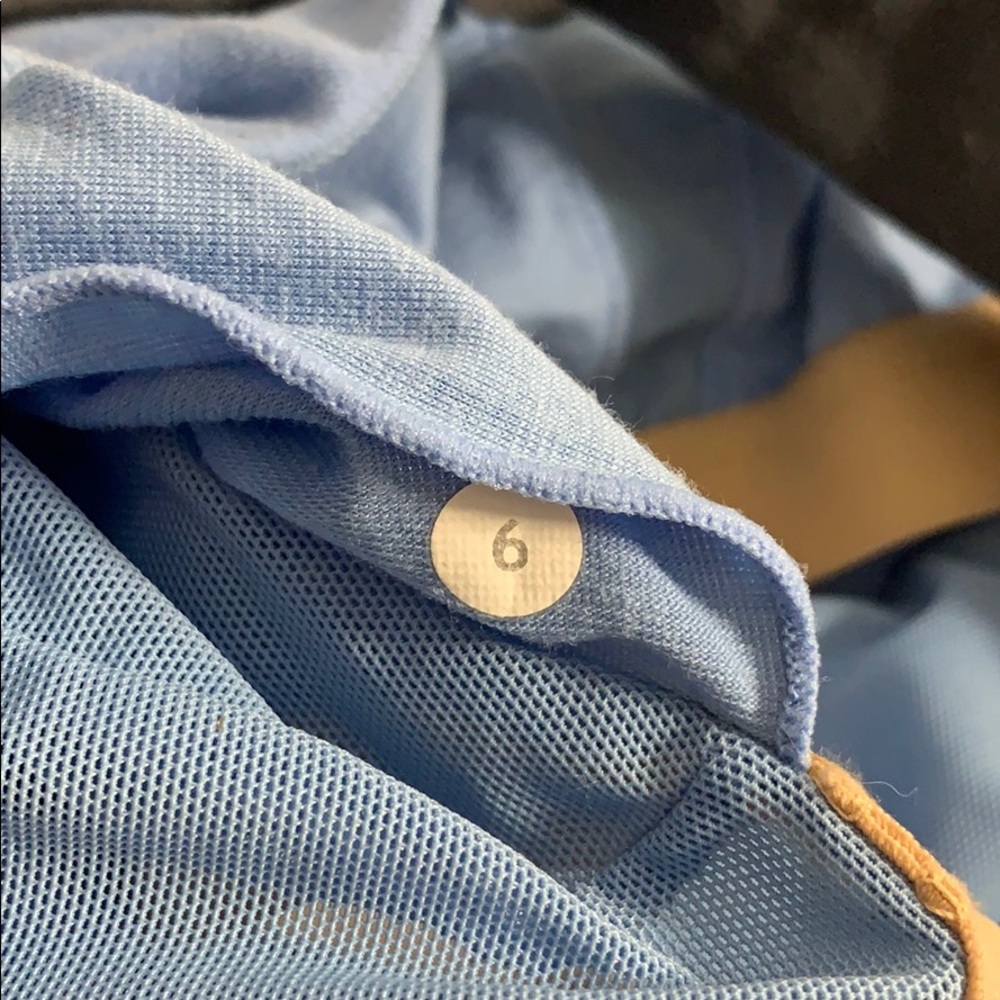 Lululemon Scoop Neck Tank Top Sz 6 Light Blue/Grey . - Picture 8 of 8